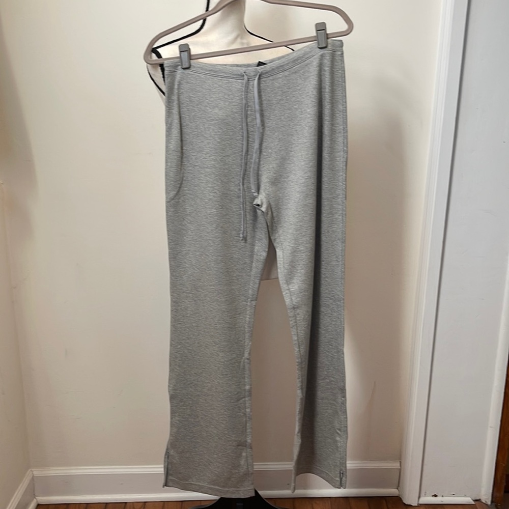 The Limited Stretch Yoga Lounge Pants NWT